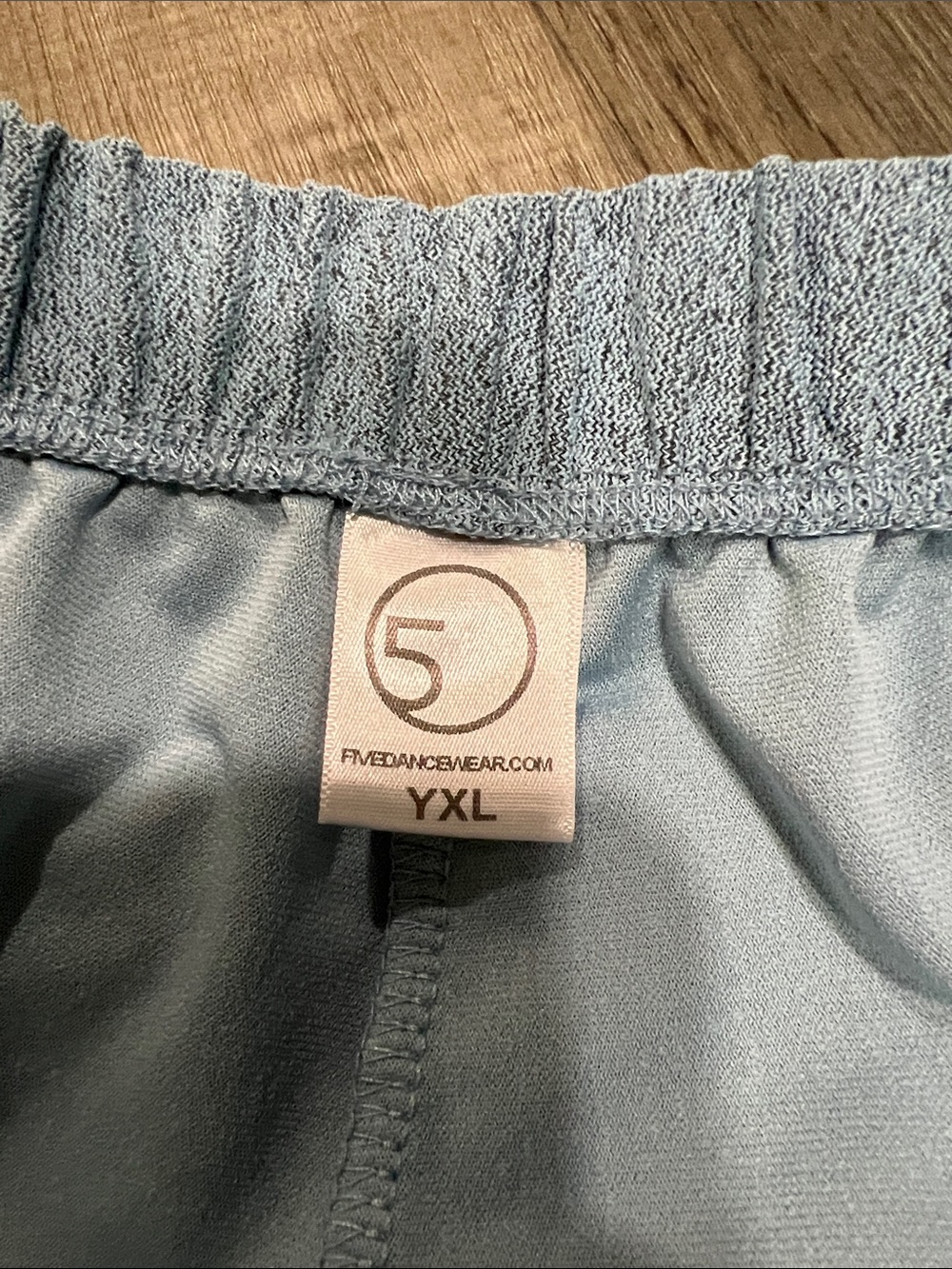 Five the label Dancewear High Tide shorts size YXL - Picture 8 of 8